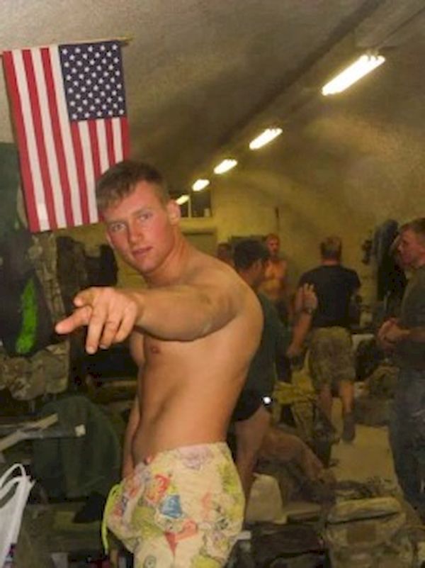 Handy M. reccomend Nude hot gay military men