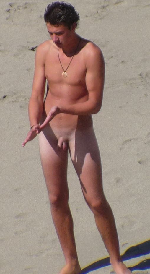 Nudist shaved at the beach