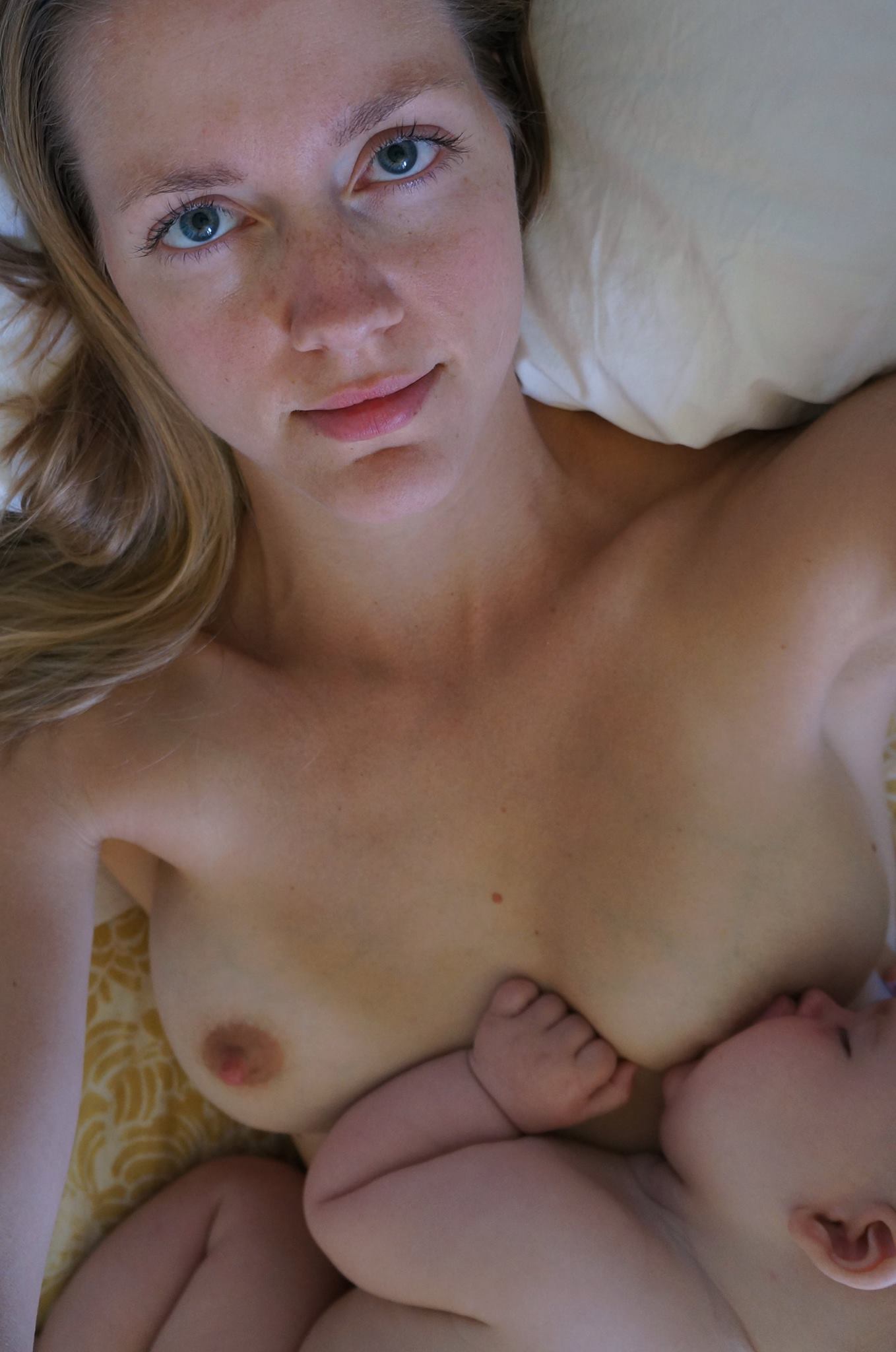 Belt reccomend Women sex sexy breastfeeding