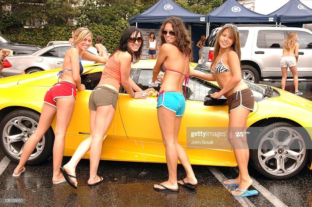Bikini car wash 2005