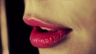 Agent 9. reccomend Sexy lips and tongue of indian girls