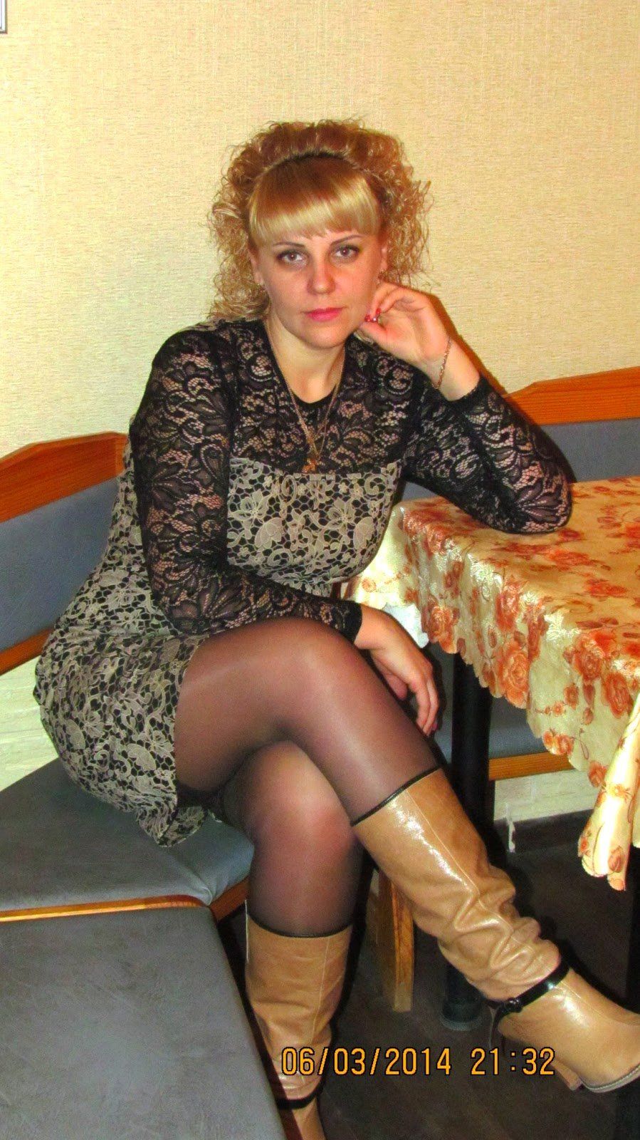 Stem recomended and heels pantyhose Amatuer