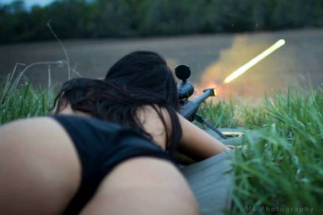 Pics of hot women shooting guns
