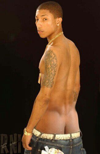 A naked picture lil bow wow