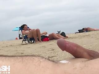 Cum On Girls At Beach