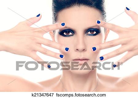 Dogwatch recomended Facial blue nail polish