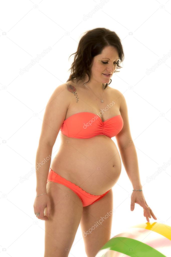 Images of pregnant women wearing bikini