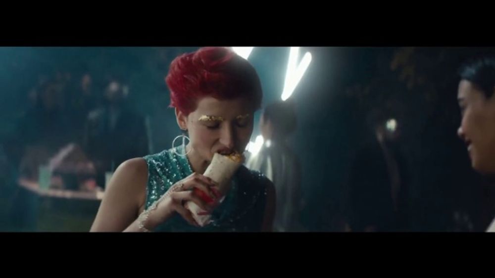 Redhead in taco bell commercial