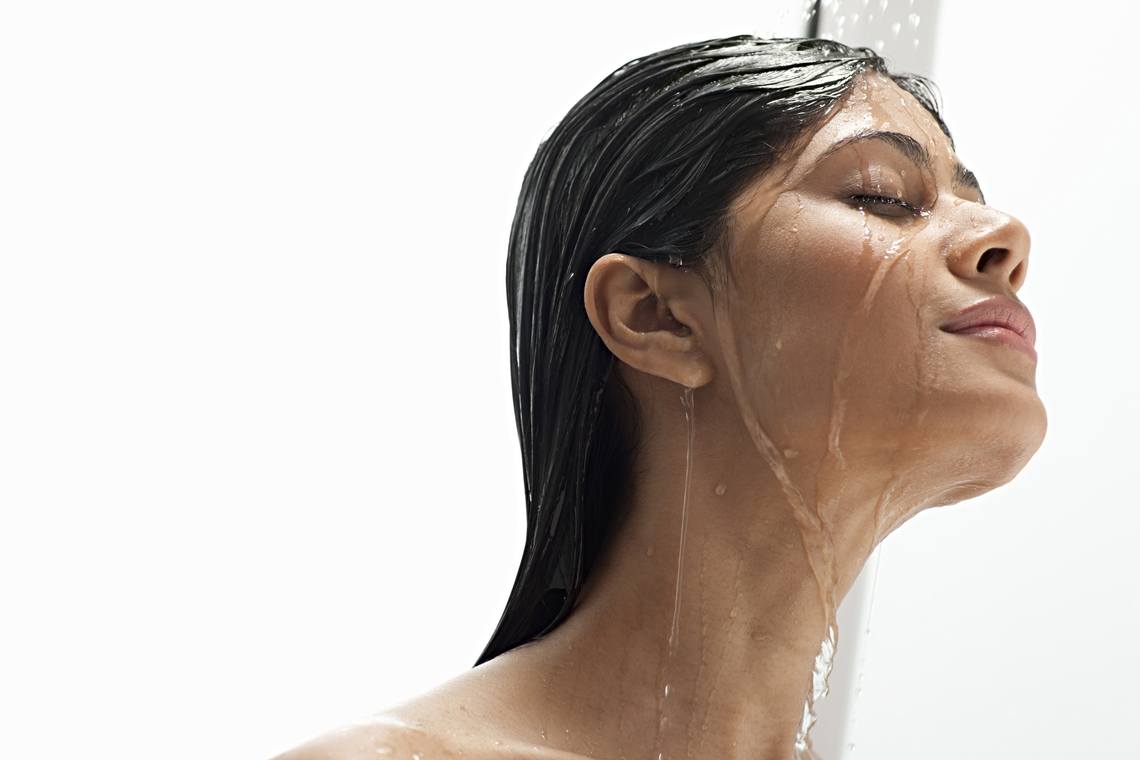 Wonka recommendet asian shower Mature women