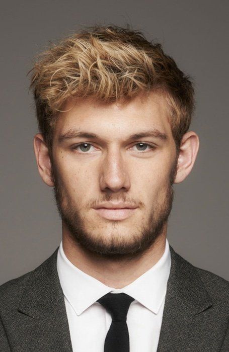 Fullback recomended A blonde man