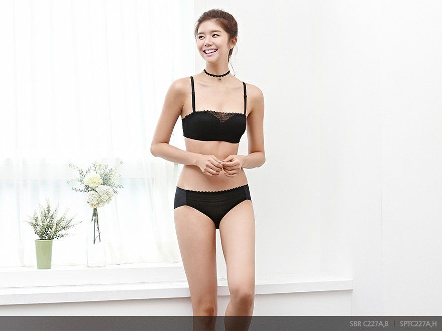 The S. reccomend Asian panty models women