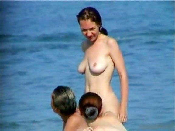 Evil E. reccomend women at nude beach Beautiful the