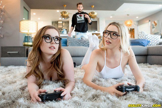 Crazy horny teen xxx Gamer Girls