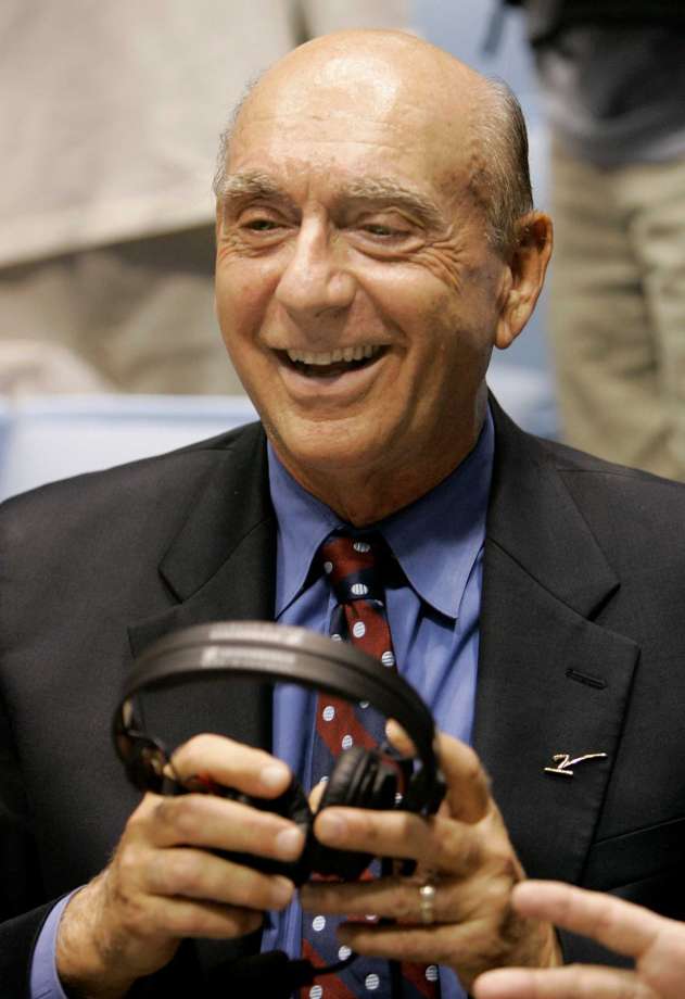 Outlaw reccomend Dick vitale throat surgery