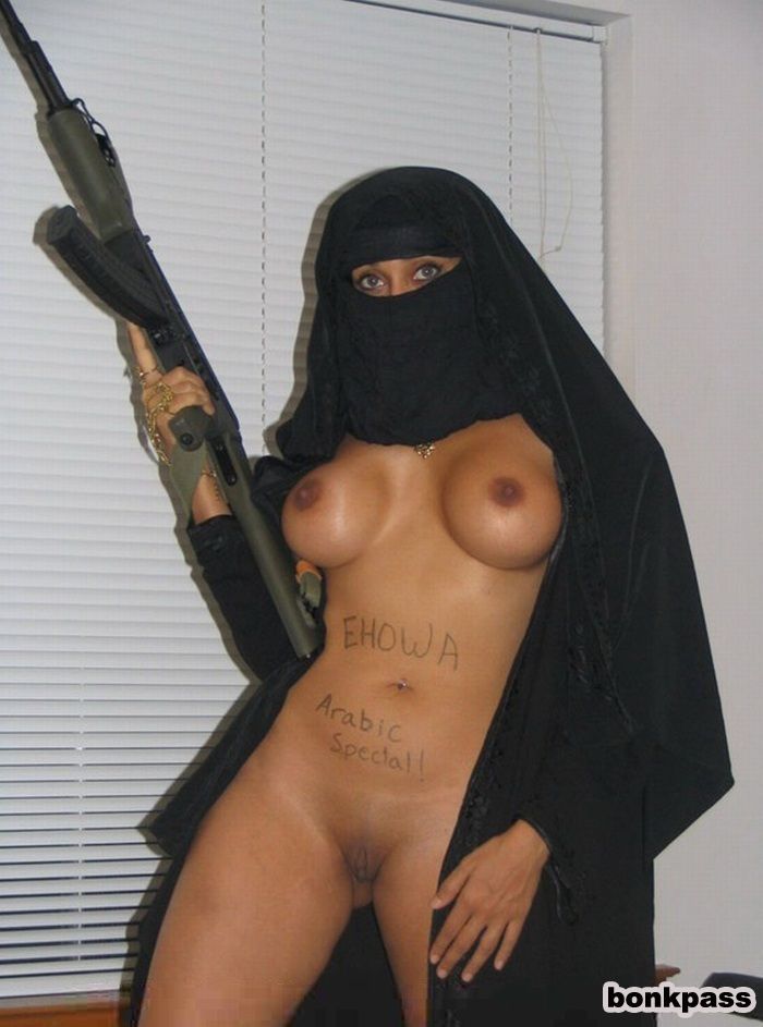 Muslim girl nude photo wid hot pussy