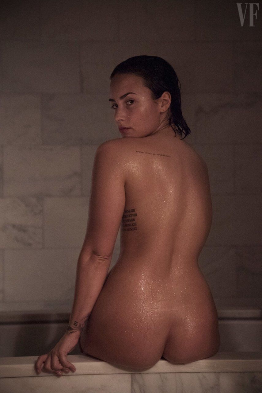best of Naked Hot pics demi lovato sexy