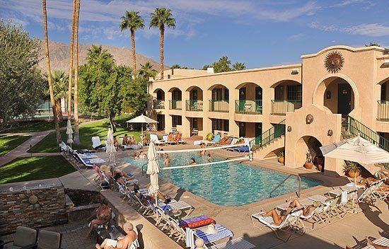Xccelerator reccomend Life style or swinger resort desert hot springs