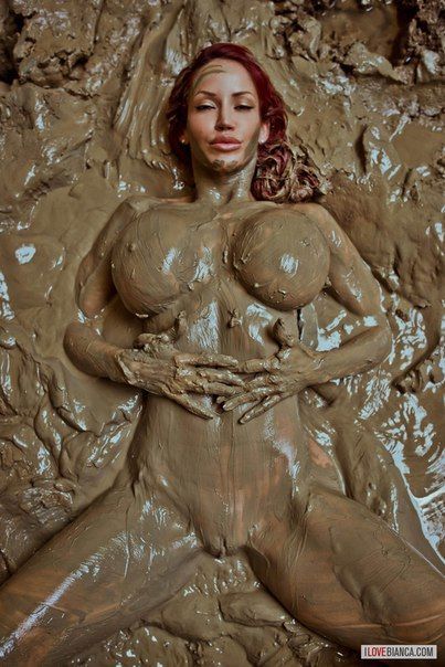 Videos And Galleries Of Girls Naked In Mud Telegraph