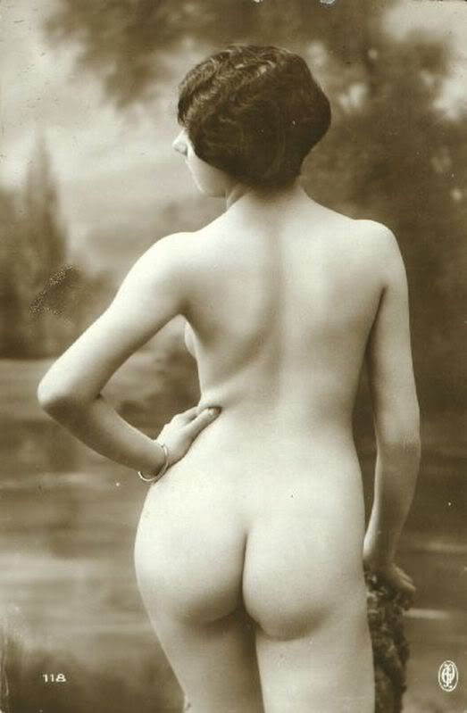 Banana B. reccomend Nude french postcards vintage