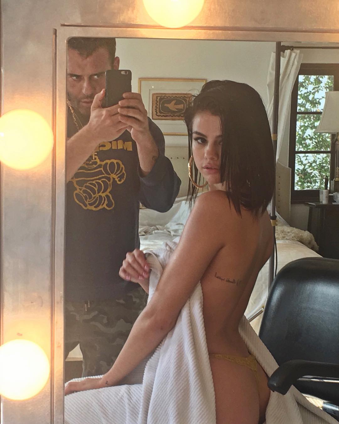 Spider recommend best of Selena gomez butt nude